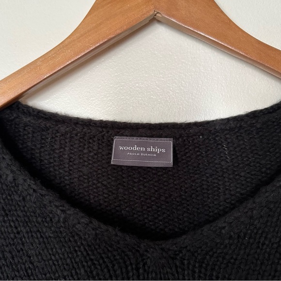 Wooden Ships Dog Mom And Heart V-Neck Sweater Size XS / SMALL - Picture 4 of 9